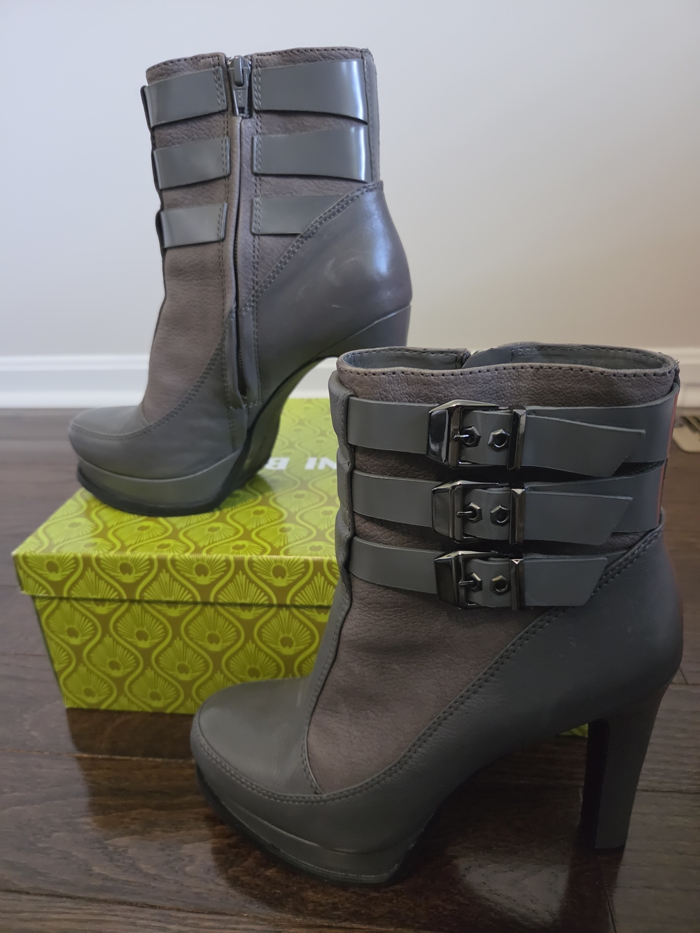 Women's Gray 5 Inch Platform Ankle Boots